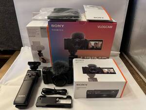 【中古】 SONY ソニー VLOGCAM ZV-1 デジタルカメラ 元箱付き 【美品】