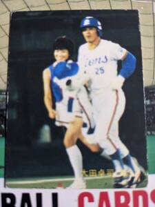 西武 1983年 カルビー プロ野球カード 大田卓司 No.592