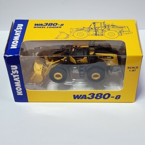 美品 非売品 KOMATSU WA380-8 WHEEL LOADER 1/87 コマツオリジナルミニチュア 箱付き