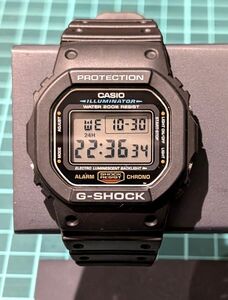 【送料無料】美品 CASIO G-SHOCK DW-5600E(3229) Gショック メンズ 腕時計 ブラック