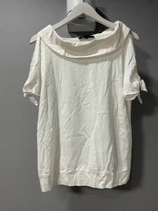未使用極美品アンタイトルUNTITLED白ホワイト半袖Tシャツトップスレディース