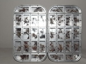 ***　Rare Vintage Wheatley Fly Box With 100 Flies For Collectors ・ ホイットレー②　*** 