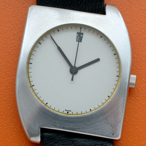 ＊ventura Z WATCH ＊hannes wettstein＊ヴェントゥーラ