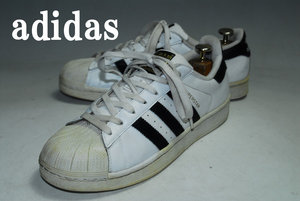 ATX772/最終価格！他でも出品中！早い者勝ち！アディダス/adidas/スーパースター/ホワイト/白/26㎝/US8/ロー/良品/スニーカー！注目の１足