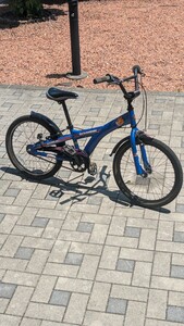 schwinn シュウイン　エアロスター　20インチ　取りに来られる方