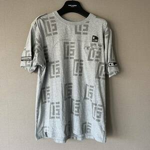COOGI クージー Tシャツ 半袖カットソー ロゴプリント クルーネック Lサイズ グレー 総柄 コットン100% メンズ 