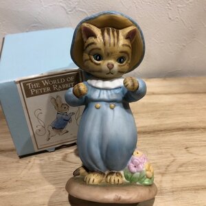 こねこのトム　ガーデンフィギュア　ピーターラビット　PETAER RABBIT　加藤工芸　置物　陶器　インテリア ファンシー　管理番号001・５