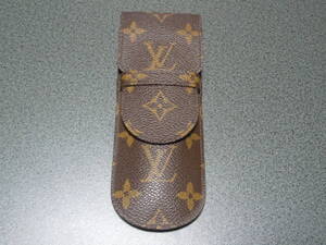 LOUIS VUITTON ペンケース