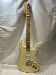 u54949　中古　フェンダー　Stratocaster リバースヘッド SCNピックアップ AmericanDeluxe?