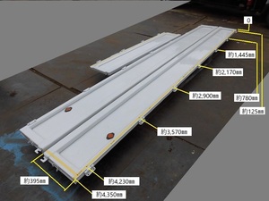 (49）中小型(2～3トン)用 サイド・リアアオリ　新車外し(再塗装済み)品