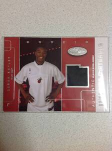 ○02-03 Hoops Hot Prospects Hot Materials C.Butler バトラー 34 HM-CB 小傷有