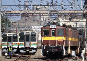 D1027 三岐鉄道 ED45-6 貨物 211系（仮） 鉄道写真