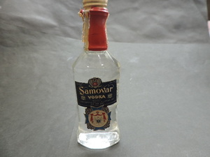 ★ＳＡＭＯＶＡＲ　ＶＯＤＫＡ★ 　　ウォッカ　　 ミニボトル・古酒