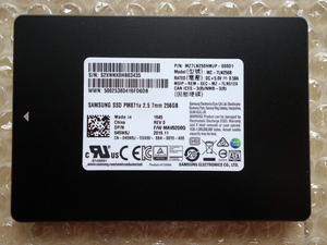 ★ SAMSUNG SATA SSD PM871a 256GB 2.5インチ 7mm 中古 ★