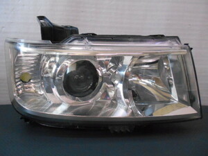 ワゴンR スティングレー MH22S ヘッドライト 右 HID KOITO 100-59164 中古品[H000-HL1653]