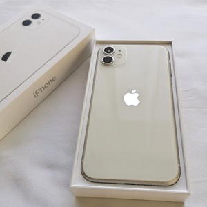 ★バッテリー84％ 外装美品 iPhone 11 128G ホワイト 元箱付属品完備 訳アリ ケイトスペードケース