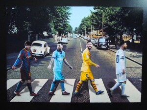 A4 額付き ポスター Lionel Messi ビートルズ Abbey Road リオネルメッシ 写真 アート メッシ 