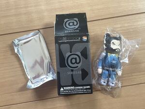 ★未使用新品！BE@RBRICK ベアブリック☆CLOSE TYPE☆48シリーズ☆AQUAMAN☆送料290円★