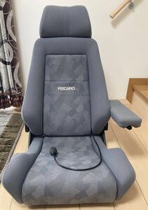 レカロシート　エルゴメドD セミバケ腰痛メディカル　 RECARO Ergomed-D GRY 直接引取り歓迎