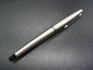 ■美品■ PILOT パイロット ペン先14K 14金 万年筆 筆記用具 文房具 ステーショナリー シルバー系 DE2824