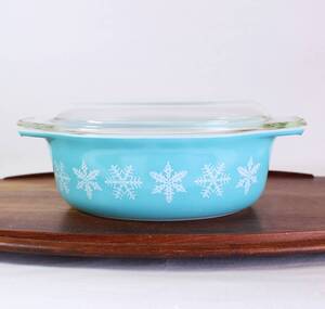 【送料無料】■ パイレックス Pyrex ブルー スノーフレーク キャセロール 蓋付 オーバルキャセロール ヴィンテージ アメリカ製 中サイズ ②