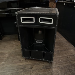 Guyatone Speaker System スピーカーキャビネット -e713