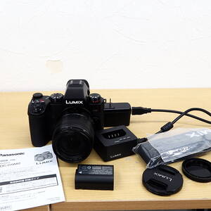 49061-60　LUMIX G9 PROII ボディDC-G9M2　14-140ｍｍ　5.6　本体レンズセット　動作品極美　送料60size