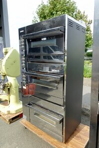 静岡県発　都市ガス　オザキ　３段デッキオーブン　OZ300BOEC　ベーカリーオーブン　100V/60Hz　ガスオーブン　石板/スチーム有