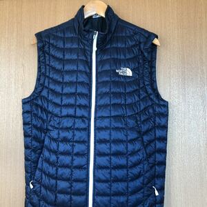 セール！★ノースフェイス★ベスト★THE NORTH FACE★紺/ネイビー★サイズS★メンズ★Thermoball★Used★