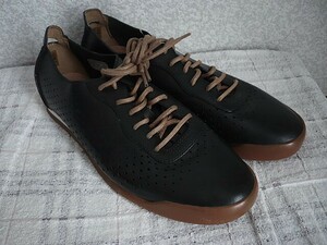 Clarks クラークス★パンチングレザースニーカー