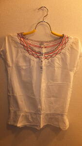 ★GRANDE★Ladies Tops size S レディーストップスサイズS　USED IN JAPAN 半袖　　SMALL