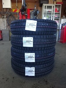 175/70R14　84Q　ブリヂストン　BLIZZAK　VRX2　新品スタッドレス　４本　