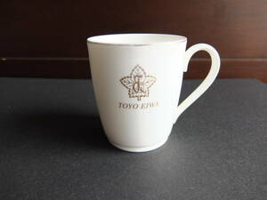Noritake　ノリタケ　東洋英和女子学院　非売品　マグカップ　金彩　陶器　コップ
