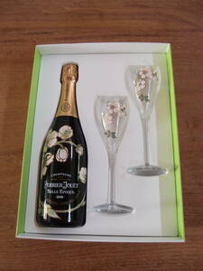 2008 ベルエポック ブランペリエジュエ グラスセット シャンパン(Perrier Jouet Belle Epoque giftpack 2008)