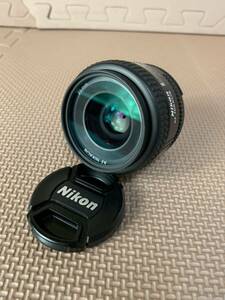 【1円】コレクター放出品 Nikon ニコン AF NIKKOR 35mm 1:2 D カメラレンズ レンズ 現状品