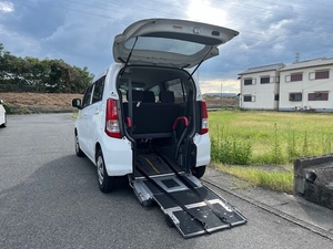 福祉車両☆AZワゴン　車いすスローパー　車検長いR8/5まで　ETC　介護疲労軽減　折り畳み簡単収納式スロープ　修復歴無　即日納車対応可能