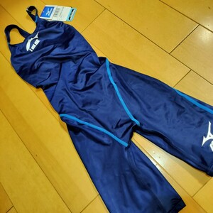 イトマン　競泳水着　マイティライン　Ｓサイズ　 ミズノ Mizuno　ISS