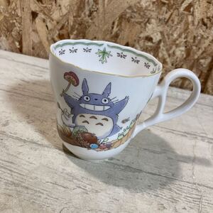 ノリタケ　マグカップ　となりのトトロ　ホワイト　Noritake トトロ　カップ　マグ　食器　佐川急便対応のみ