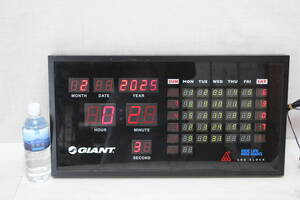 ☆★ts■ジャイアント GIANT / LED CLOCK デジタル時計 / カレンダー ディスプレイ サイズ：60×31㎝位