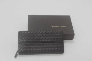 BOTTEGA VENETA　ボッテガヴェネタ　イントレチャート　二つ折り長財布　150509　ブラウン　