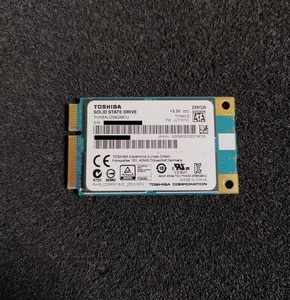 TOSHIBA MLC SSD 256GB THNSNJ256GMCU mSATA ((動作品・1枚限定！)) 