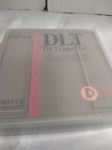 DLTtape Ⅳ 　FUJITSU　０１６０１１０　テープドライブ？