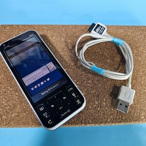 Sony Ericsson au Cyber-shot ケータイ シャドウブラック W61S（中古本体のみ）