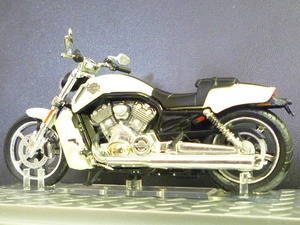 【未開封】　1/24 ハーレーダビッドソン マッスル　VRSCF V-ROD MUSCLE 　ハーレー　2011 ixo