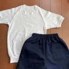 体操服 半袖シャツハーフパンツセット　120 受験　行動観察