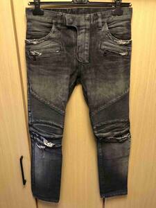 国内正規 18AW BALMAIN バルマン ダメージ クラッシュ 加工 蛇腹 バイカー デニム ブラック 黒 28 POHT551C710V