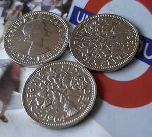 3枚セット 幸せのシックスペンス イギリス 1964年 ラッキー6ペンス 英国コイン 美品です 本物 19.5mm