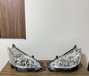 プリウスα 前期　中期 LEDヘッドライト 左右セット KOITO 美品　破損無し　コンピュータ付