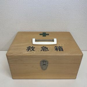 refle● 救急箱 収納　木製 昭和レトロ 現状品 