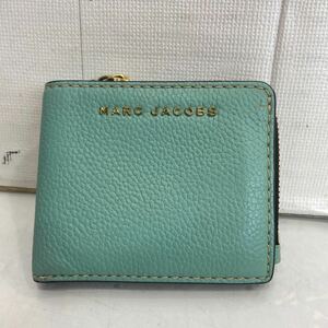 【MARC JACOBS マークジェイコブス】二つ折り財布 L字 ミントグリーン系 小銭入れ 2407oki K